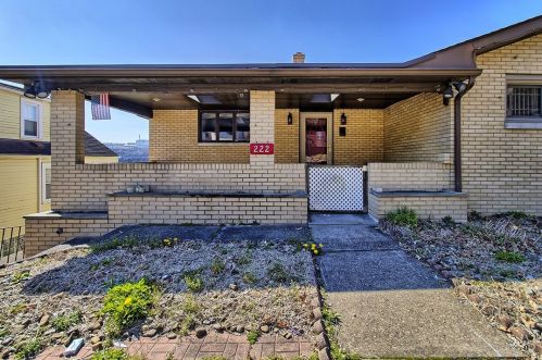 222 Euclid Ave, Glassport, PA 15045-1331