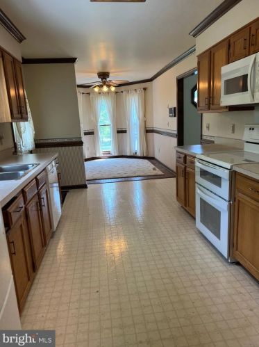 606 Halleck St, Fredericksburg, VA 22407-8627