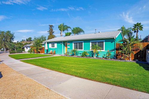5845 Derk Dr, La Mesa, CA 91942-2831