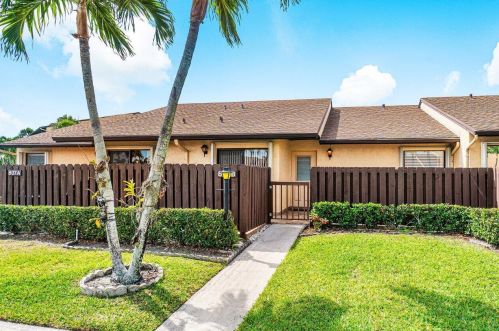 807 Sky Pine Way, West Palm Beach, FL 33415-9062