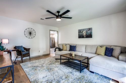 703 Cottonwood Dr, Richardson TX  75080-4715 exterior