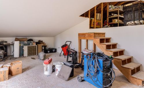 1857 Alice Dr, Penngrove CA  94951-9750 exterior