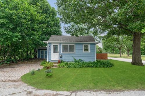 275 Groveland Ave, Warwick, RI 02886-5140