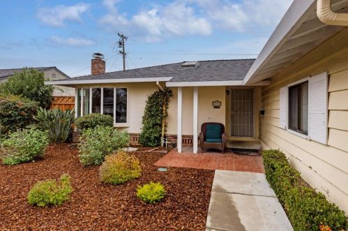 4881 Pepperwood Way, San Jose, CA 95124-5219