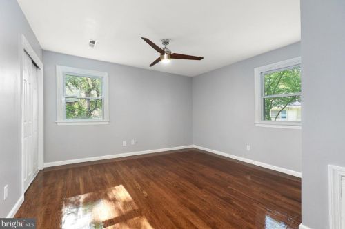 488 Fiddlers Grn, Dover DE  19904-4815 exterior