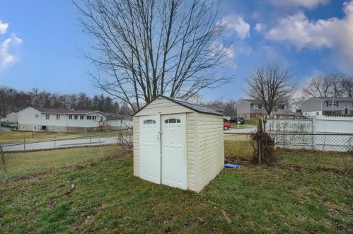 219 Belair Cir, Florence KY  41042-1303 exterior