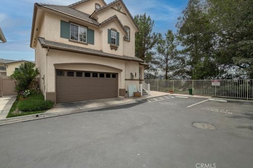 27107 Westview Ln, Santa Clarita, CA 91354-2685