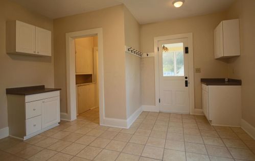 35 Lincoln Ave, London OH  43140-1579 exterior