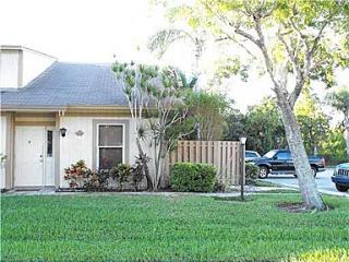 333 Maplecrest Cir, Jupiter, FL 33458-7812