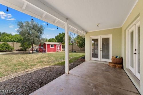 6438 Elmwood St, Mesa, AZ 85205-6032
