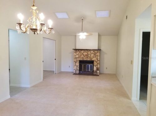 4416 Golden Rain Ct, Orlando, FL 32808-1771