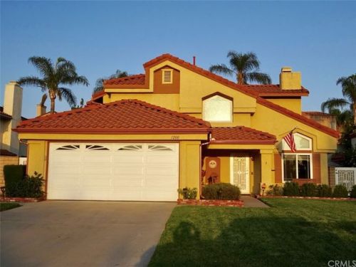 1200 Jasmine St, Redlands CA  92374-4925 exterior