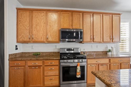 351 Wolfpack Ct, Grayson CA  95363-8322 exterior