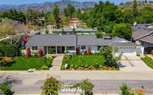 645 Durwood Dr, La Canada, CA 91011-2664