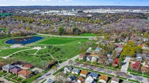 3508 100, Milwaukee WI 53222-2428 exterior