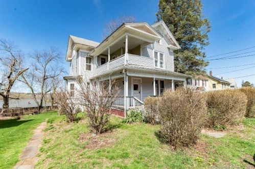 15 Wall St, Middletown CT 06457-4705 exterior