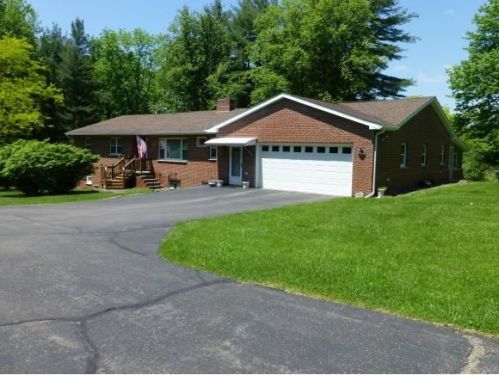583 Tobey Rd, South Apalachin NY  13732-4440 exterior