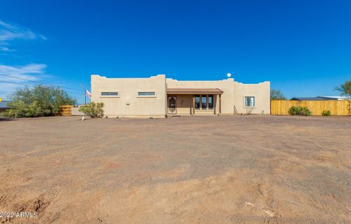 36007 7th St, Phoenix, AZ 85086-8869