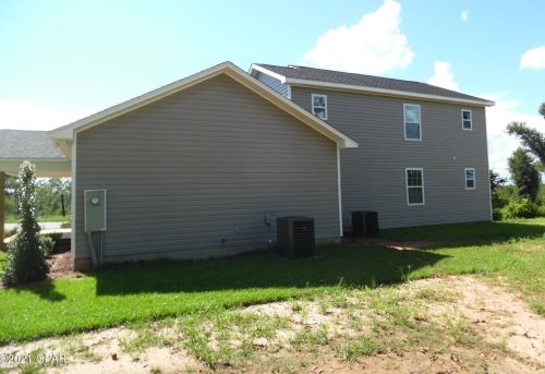 1106 Church St, Marianna FL  32448-7361 exterior