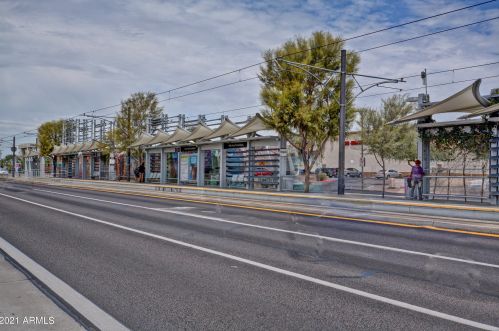 4537 17 Ave, Phoenix AZ 85086-6309 exterior