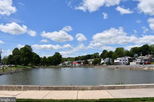 480 Columbia St, Schuylkill Haven PA  17972-2006 exterior