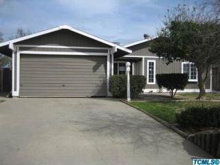 11267 Flora Way, Armona, CA 93202-9703