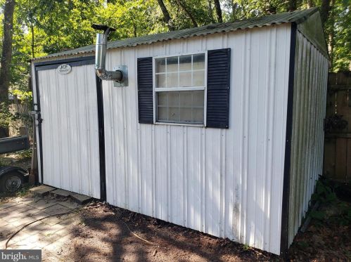 73 Peony St, Browns Mills NJ  exterior