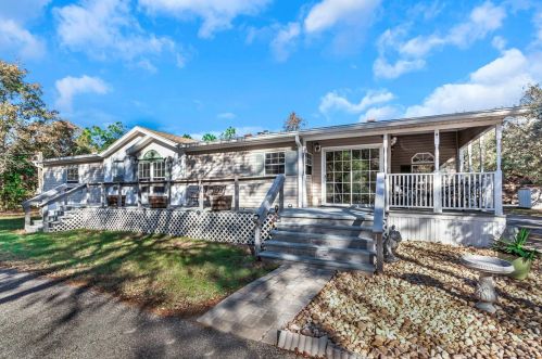 12627 Beagle Rd, Port Richey, FL 34667-6037