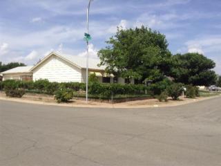 2712 96th St, Lubbock, TX 79423-4244