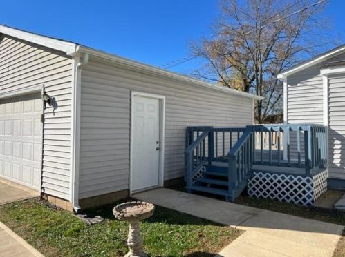 100 Maplewood Ave, Mount Vernon OH  43050-3138 exterior