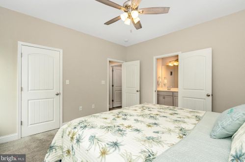 301 Harrisburg Pike, Siddonsburg PA  17019-1328 exterior