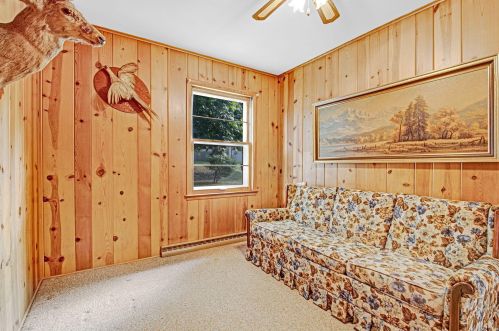 917 Jefferson St, West Bend WI  53090-1419 exterior