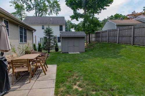 12 Aimee Ln, New Britain, CT 06052-1000