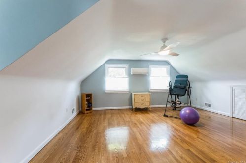 25 Cardinal Ct, West Nyack NY  10994-1031 exterior