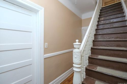 1298 College Ave, Bronx, NY 10456-1507