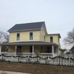 143 High St, Leesburg, NJ 08327-2013