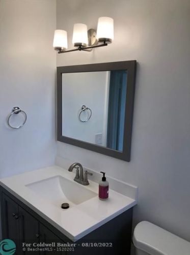 7731 10 St, Hollywood FL 33024-4306 exterior