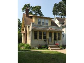 2909 40th St, Minneapolis, MN 55410-1111