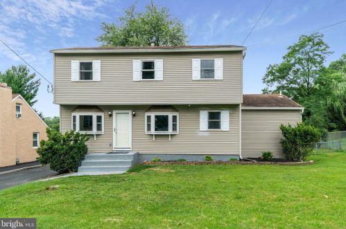 2746 Old Welsh Rd, Willow Grove, PA 19090-3934