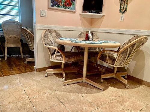 8601 10 St, Hollywood FL 33025-3357 exterior