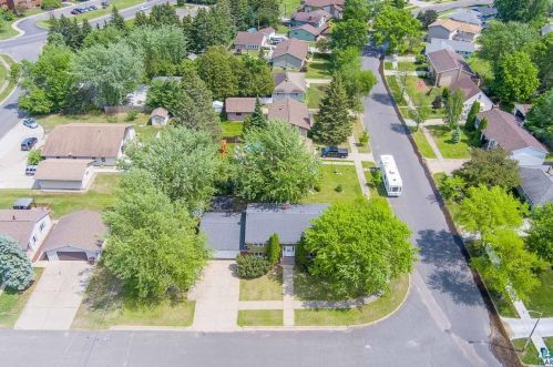 3402 Outer Dr, Hibbing MN 55746-2659 exterior