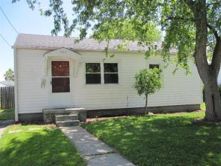 588 Mulberry St, Wilmington, OH 45177-1621