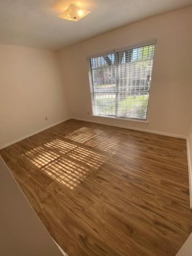 2402 Dove Springs Dr, Austin TX  78744-3541 exterior