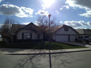 11505 Mercatello Ave, Bakersfield CA  93312-6411 exterior