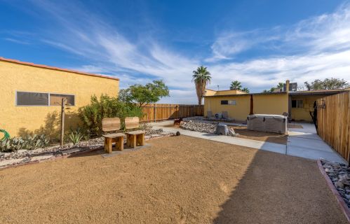 73400 Dillon Rd, Desert Hot Springs CA  92241-7810 exterior