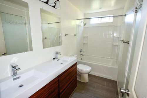 1961 Knolls Dr, Santa Rosa CA  95405-8367 exterior