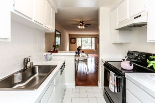 1781 Neil Armstrong St, Montebello CA  90640-1923 exterior