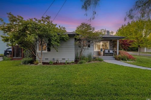 163 California Ave, Santa Rosa, CA 95405-4665