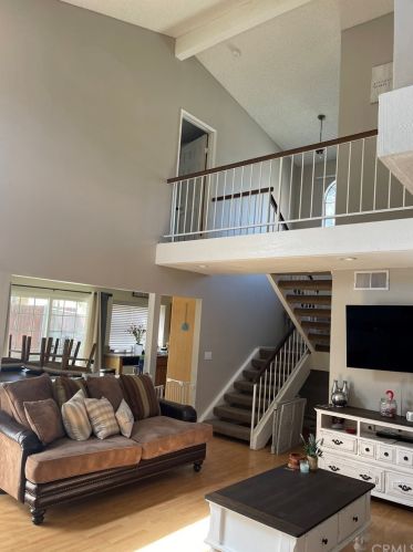 137 Elmtree Dr, Perris, CA 92571-2742
