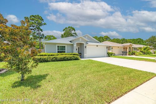 126 Mason Dr, Titusville, FL 32780-9115